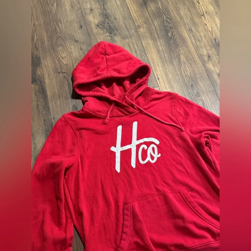 Hollister Co. Women's Script Logo Red Hoodie Sweatshirt Size Large Y2K Style